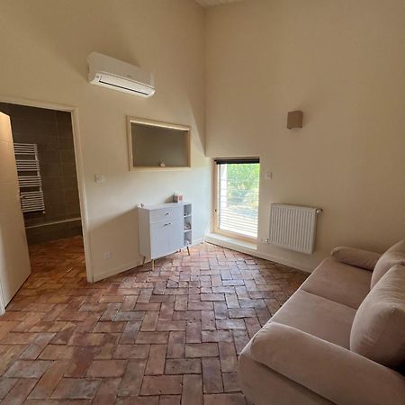 La Bergerie Des Amandiers Chambres Et Table D'Hotes Malataverne ภายนอก รูปภาพ