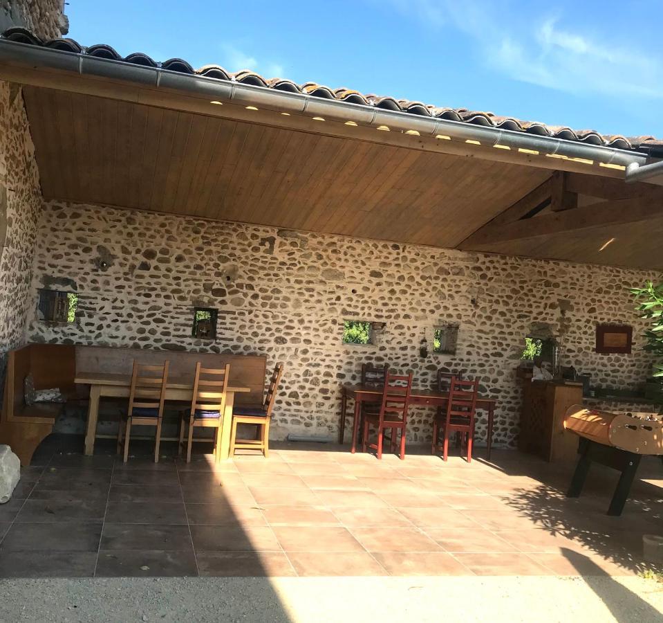 La Bergerie Des Amandiers Chambres Et Table D'Hotes Malataverne ภายนอก รูปภาพ